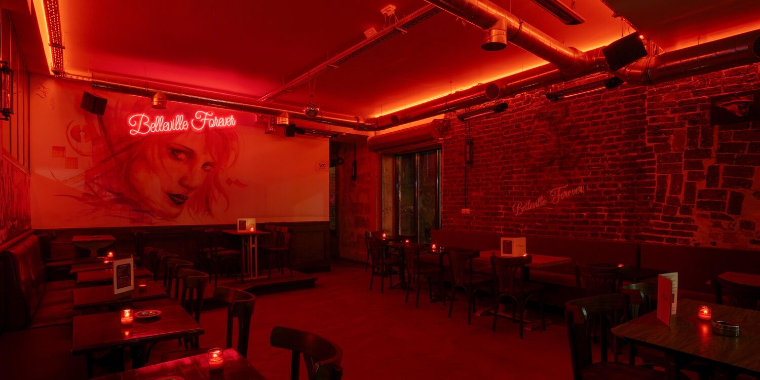 Salle Fumeur du bar Le Saumur Paris 20 — espace privatisable rez-de-chaussée, ambiance Belleville